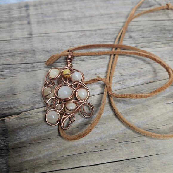 Organic Handmade Wire wrapped Copper Stone Lemon Quartz /Jade Pendent Necklace - Picture 2 of 4